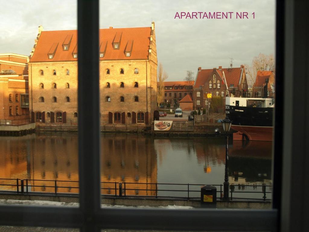 Grand-Tourist River Side Apartments กดัญสก์ ห้อง รูปภาพ